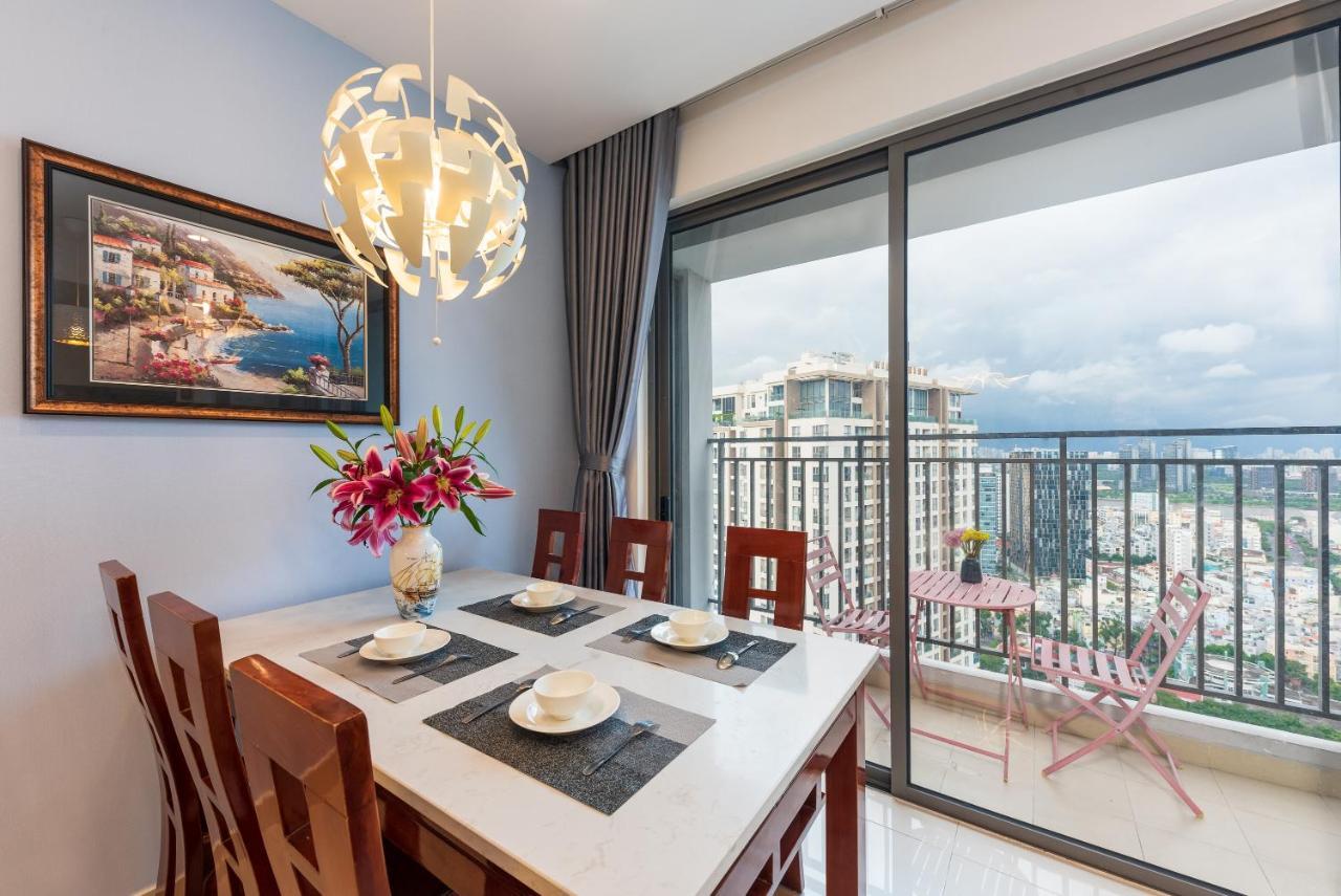 Апартаменти Mayla Saigon Downtown Хошимін Екстер'єр фото