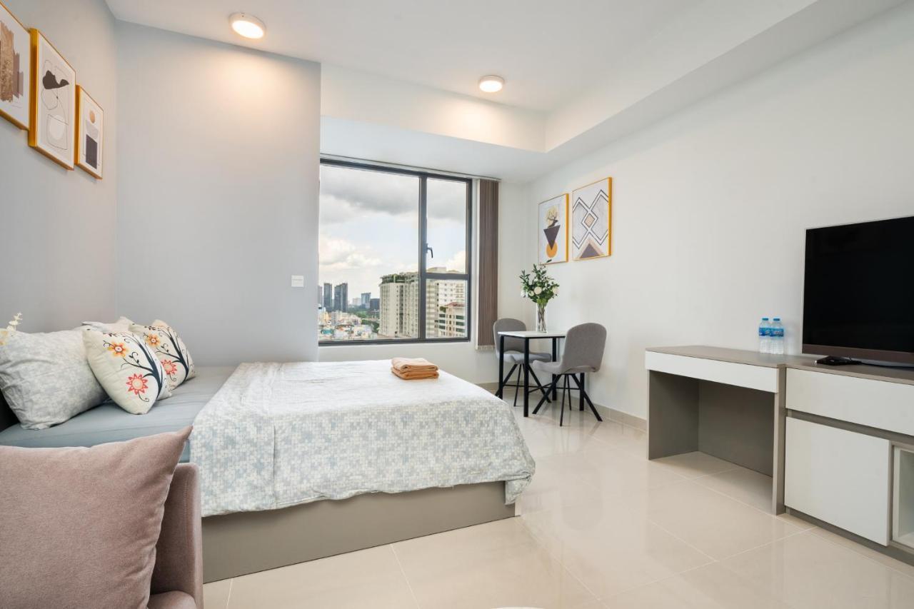 Апартаменти Mayla Saigon Downtown Хошимін Екстер'єр фото